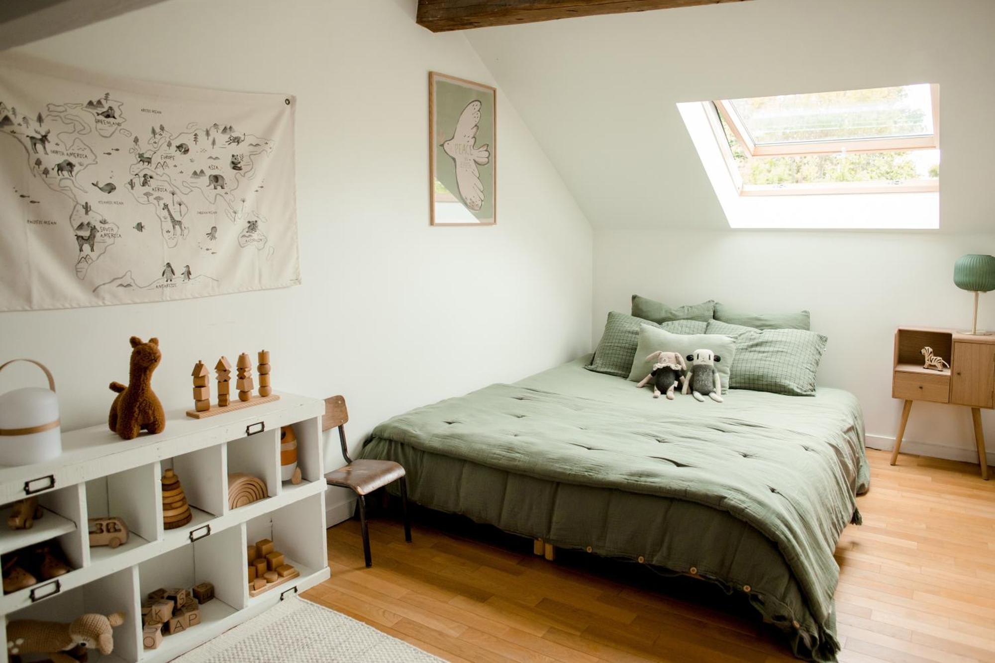 Chambres dans maison familiale avec jardin et studio au sein du Triangle d'Or de Rueil Malmaison, aux portes de Paris et la Défense Esterno foto