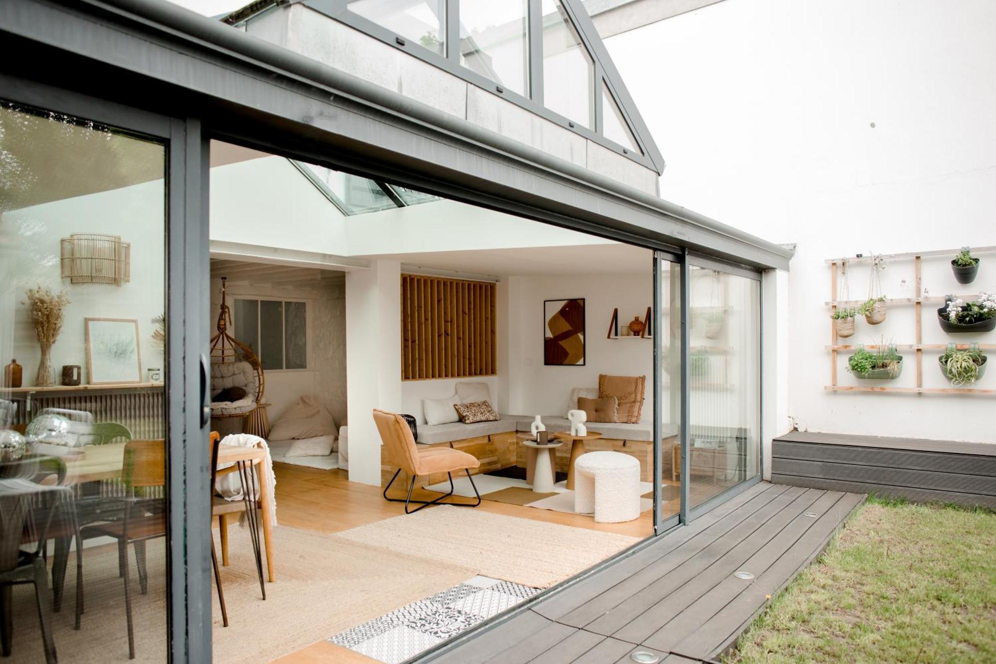 Chambres dans maison familiale avec jardin et studio au sein du Triangle d'Or de Rueil Malmaison, aux portes de Paris et la Défense Esterno foto