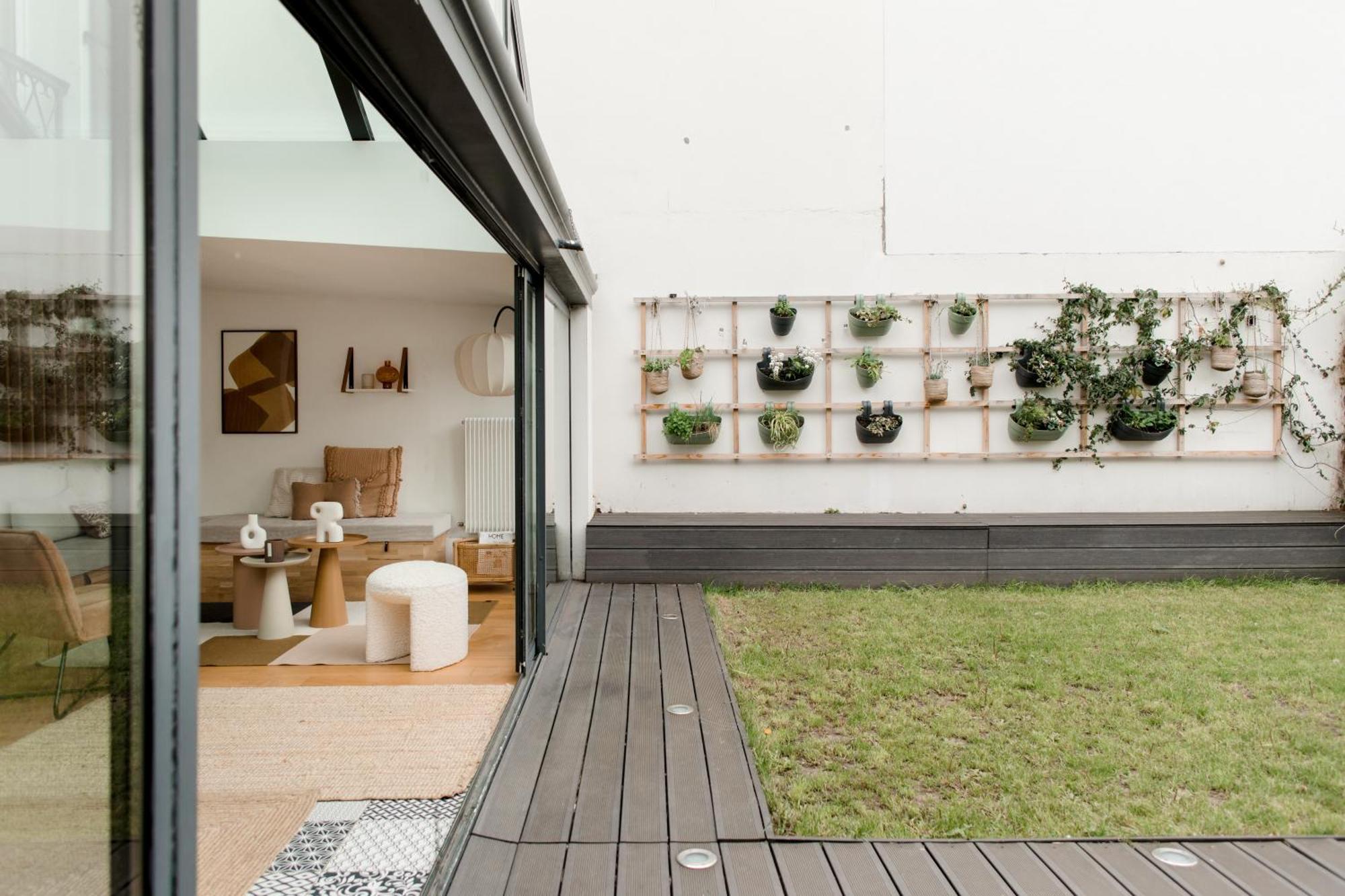 Chambres dans maison familiale avec jardin et studio au sein du Triangle d'Or de Rueil Malmaison, aux portes de Paris et la Défense Esterno foto