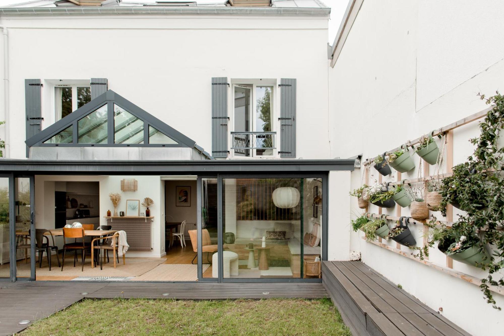 Chambres dans maison familiale avec jardin et studio au sein du Triangle d'Or de Rueil Malmaison, aux portes de Paris et la Défense Esterno foto