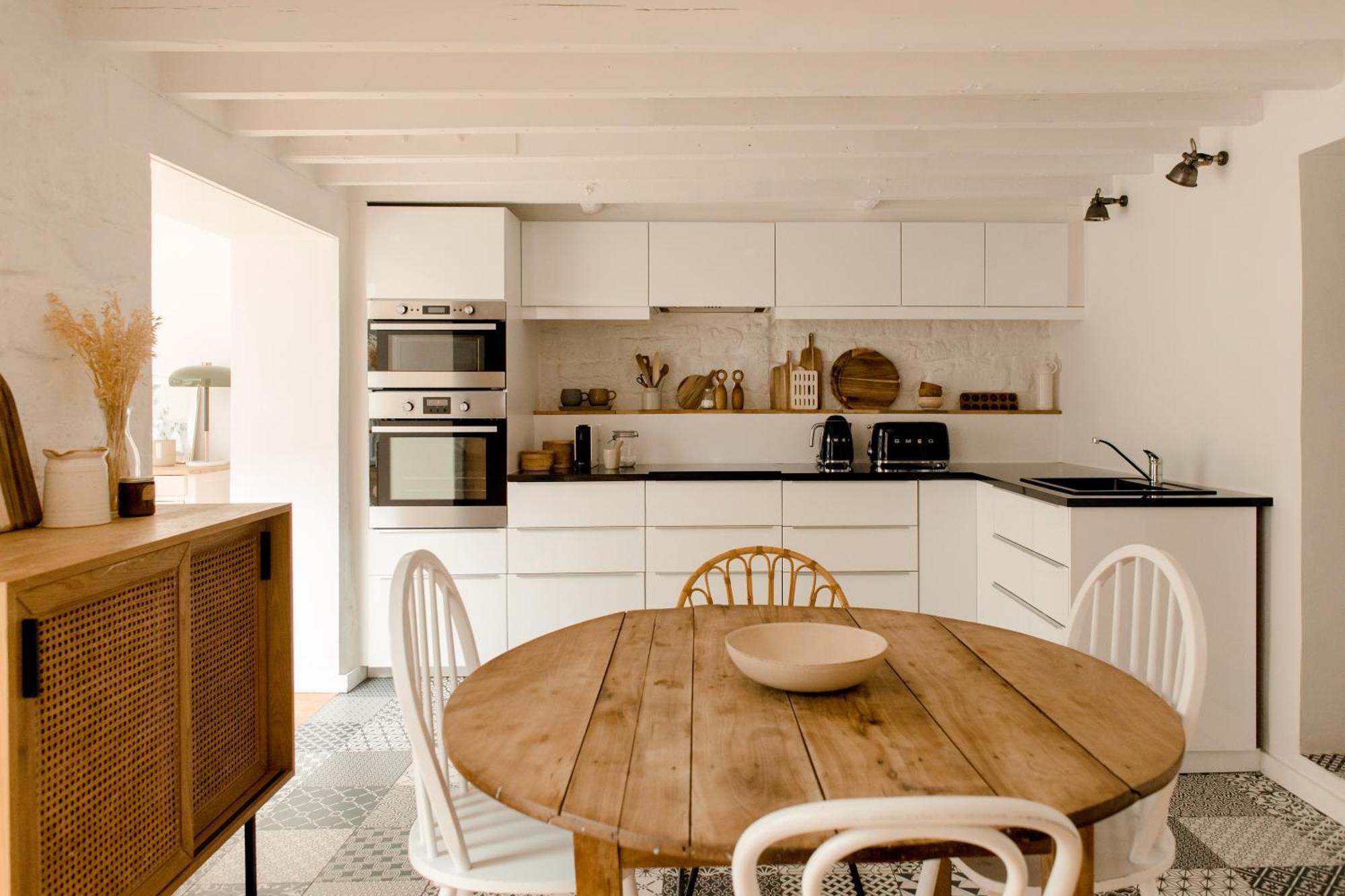 Chambres dans maison familiale avec jardin et studio au sein du Triangle d'Or de Rueil Malmaison, aux portes de Paris et la Défense Esterno foto
