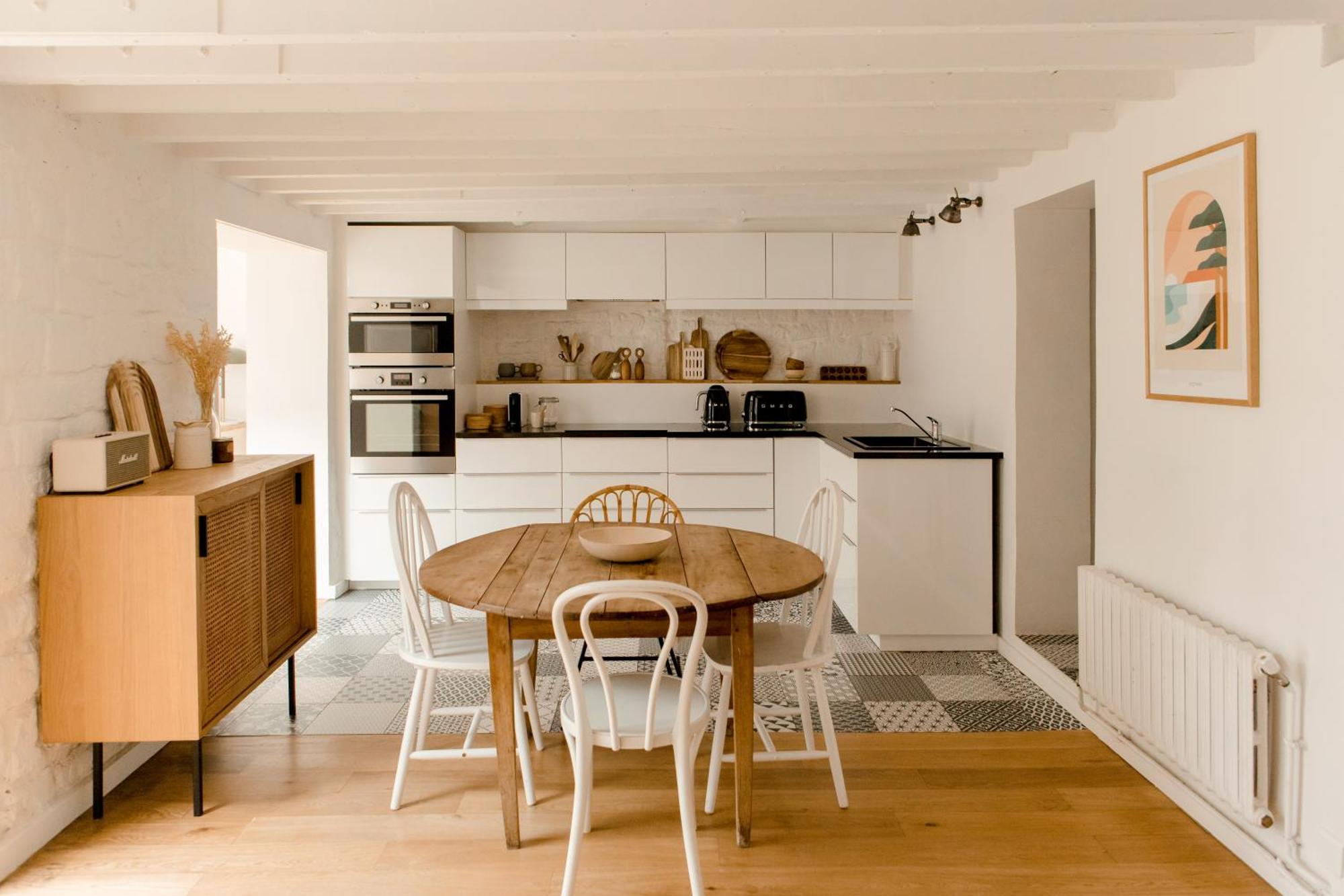 Chambres dans maison familiale avec jardin et studio au sein du Triangle d'Or de Rueil Malmaison, aux portes de Paris et la Défense Esterno foto