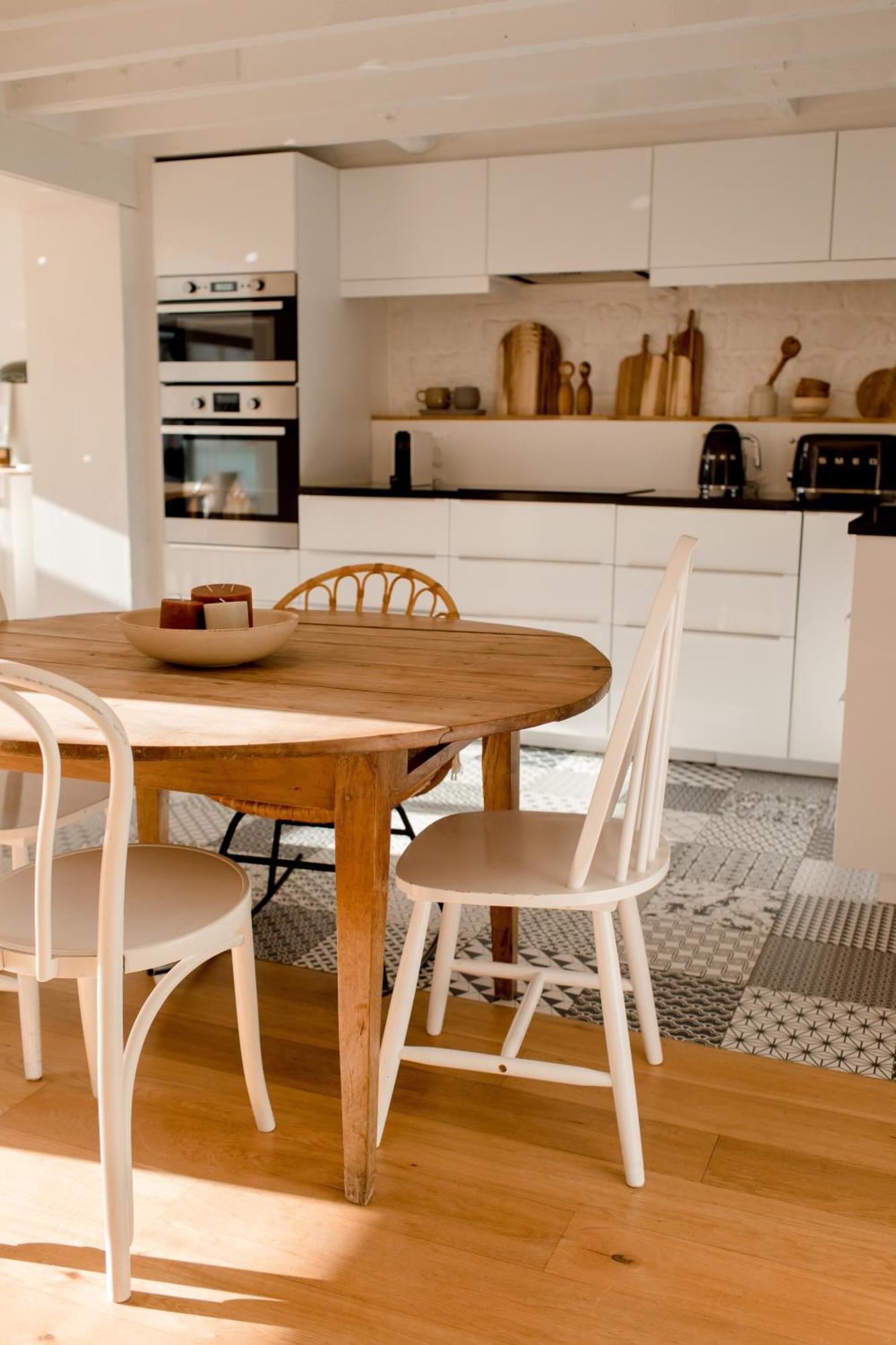 Chambres dans maison familiale avec jardin et studio au sein du Triangle d'Or de Rueil Malmaison, aux portes de Paris et la Défense Esterno foto
