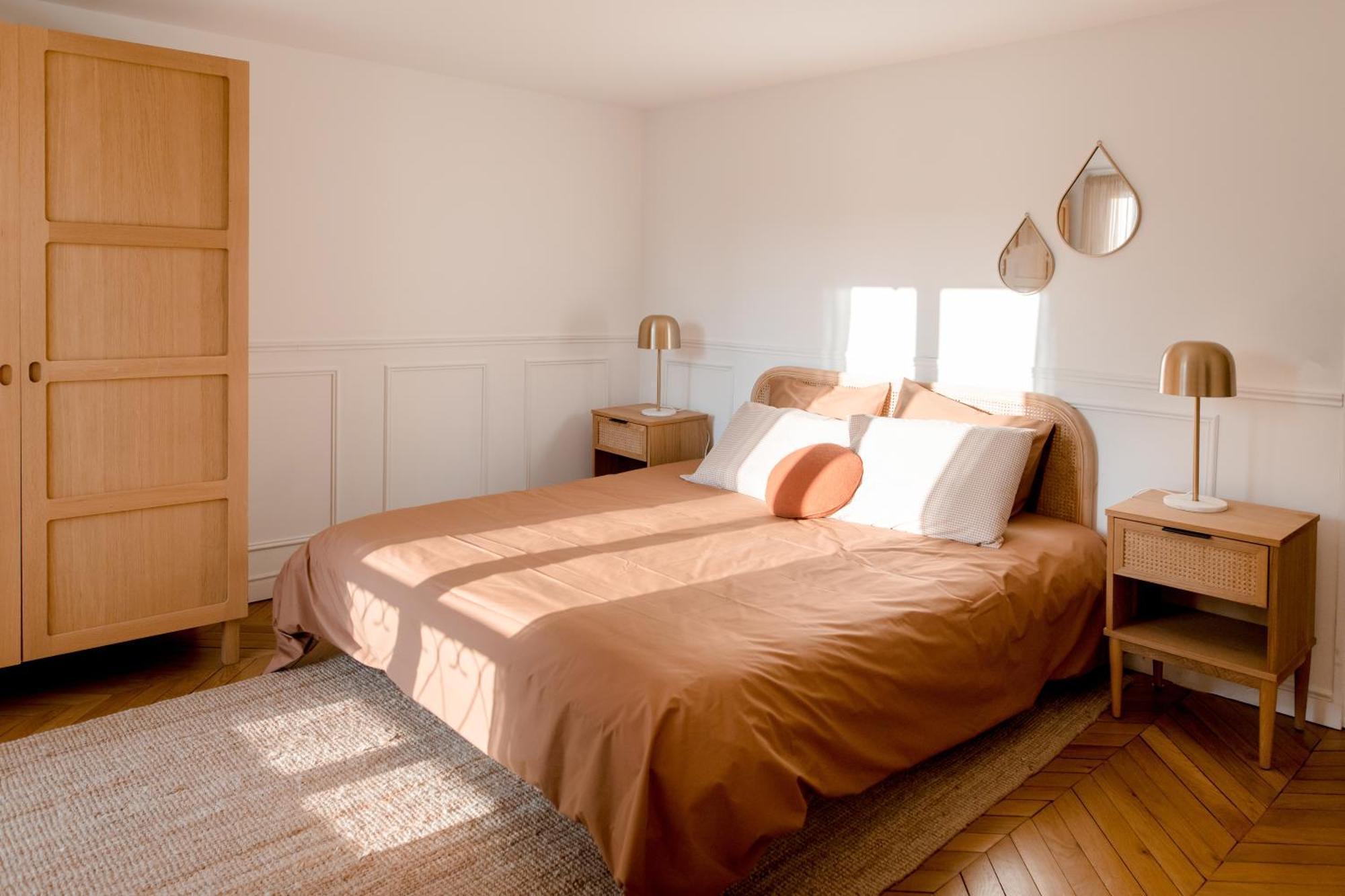 Chambres dans maison familiale avec jardin et studio au sein du Triangle d'Or de Rueil Malmaison, aux portes de Paris et la Défense Esterno foto